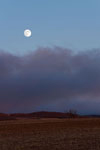 Photo de la pleine lune et de nuages